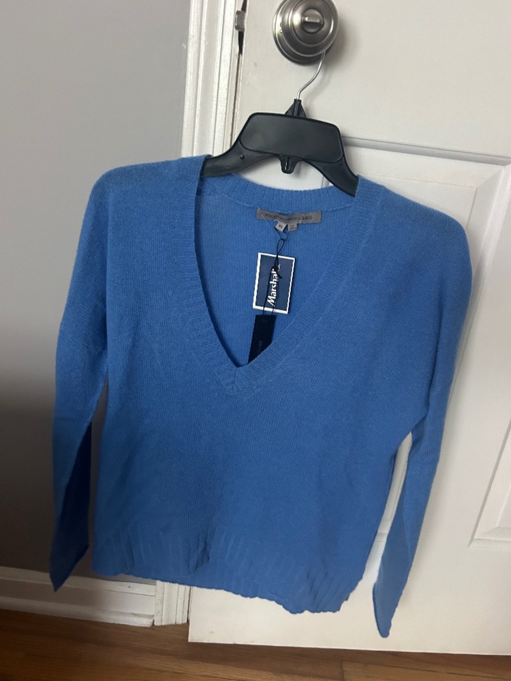 Cashmere Sweater in Blue - 360 Cashmere Brand